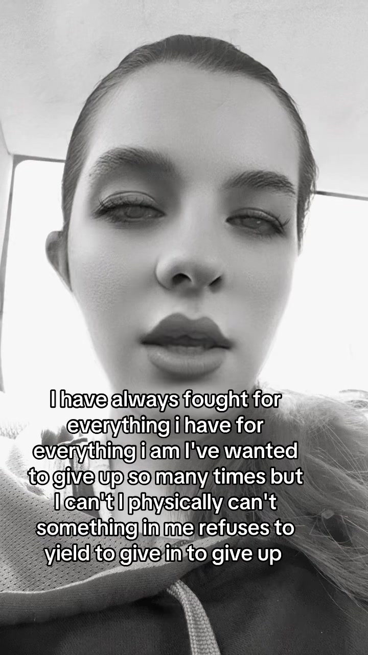 @ravenskyracine