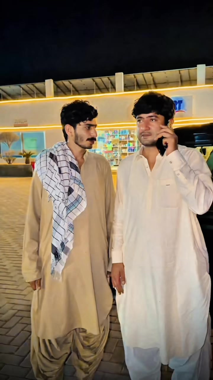 @Singer Tahir Farooq