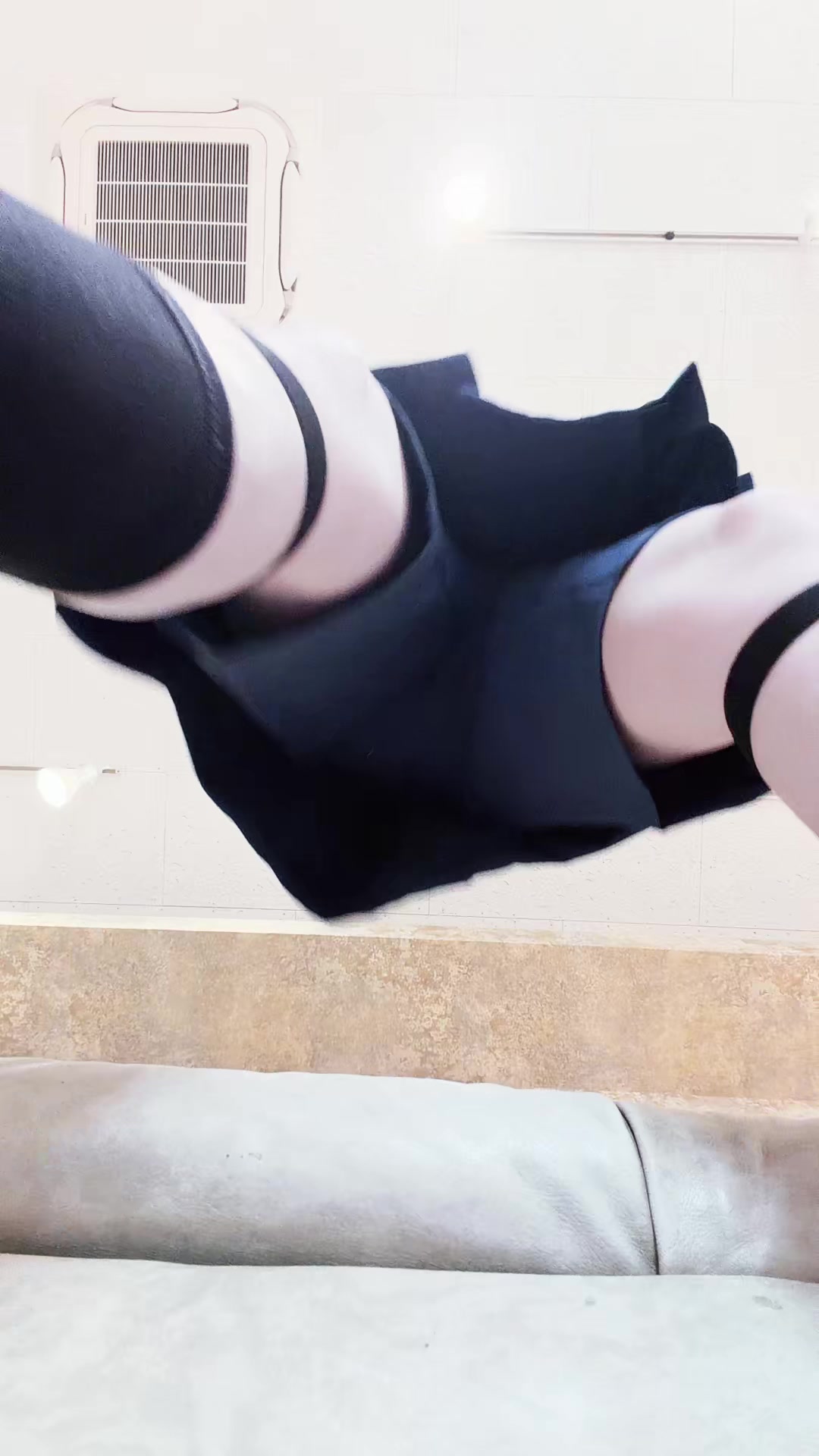 @こみるこ
