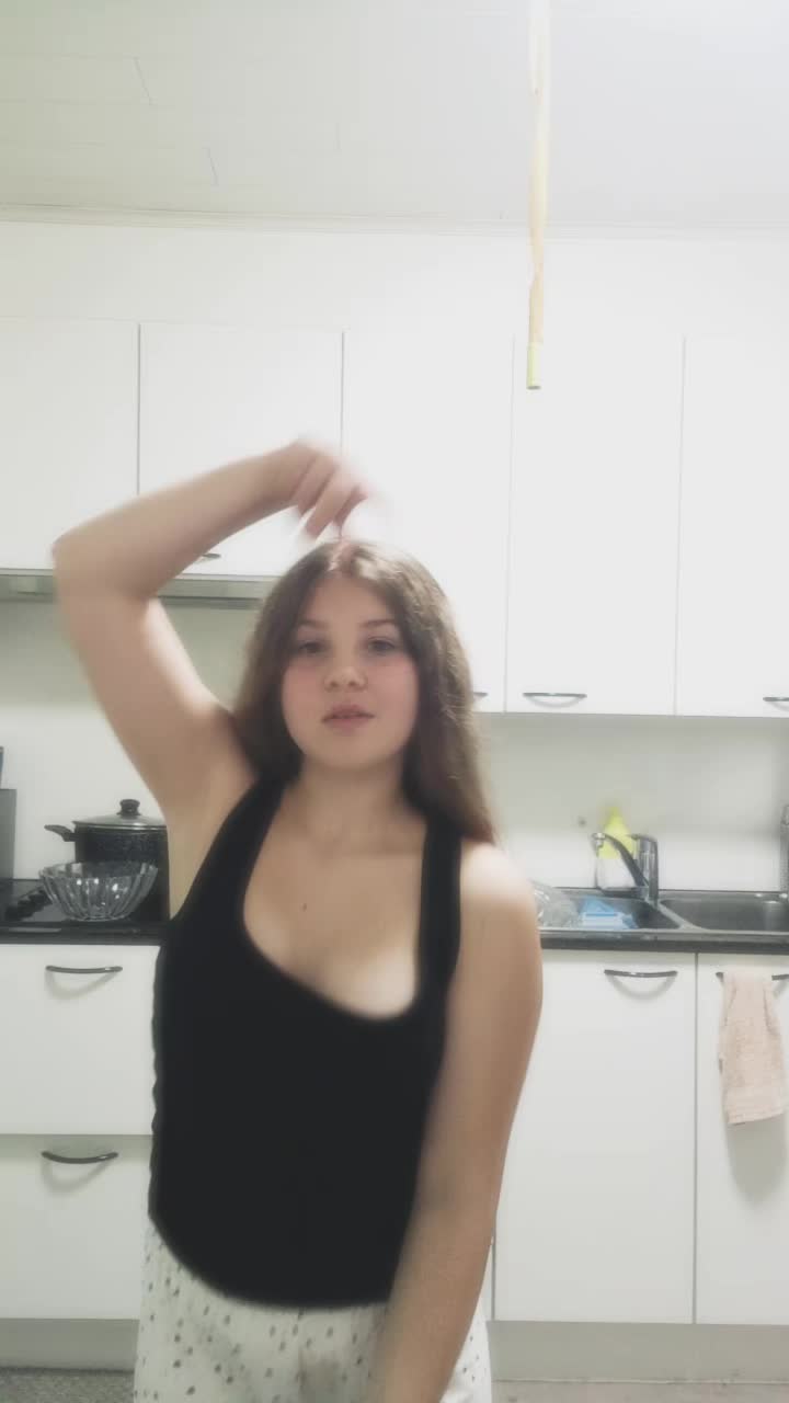 @Ana_backacc🇲🇩