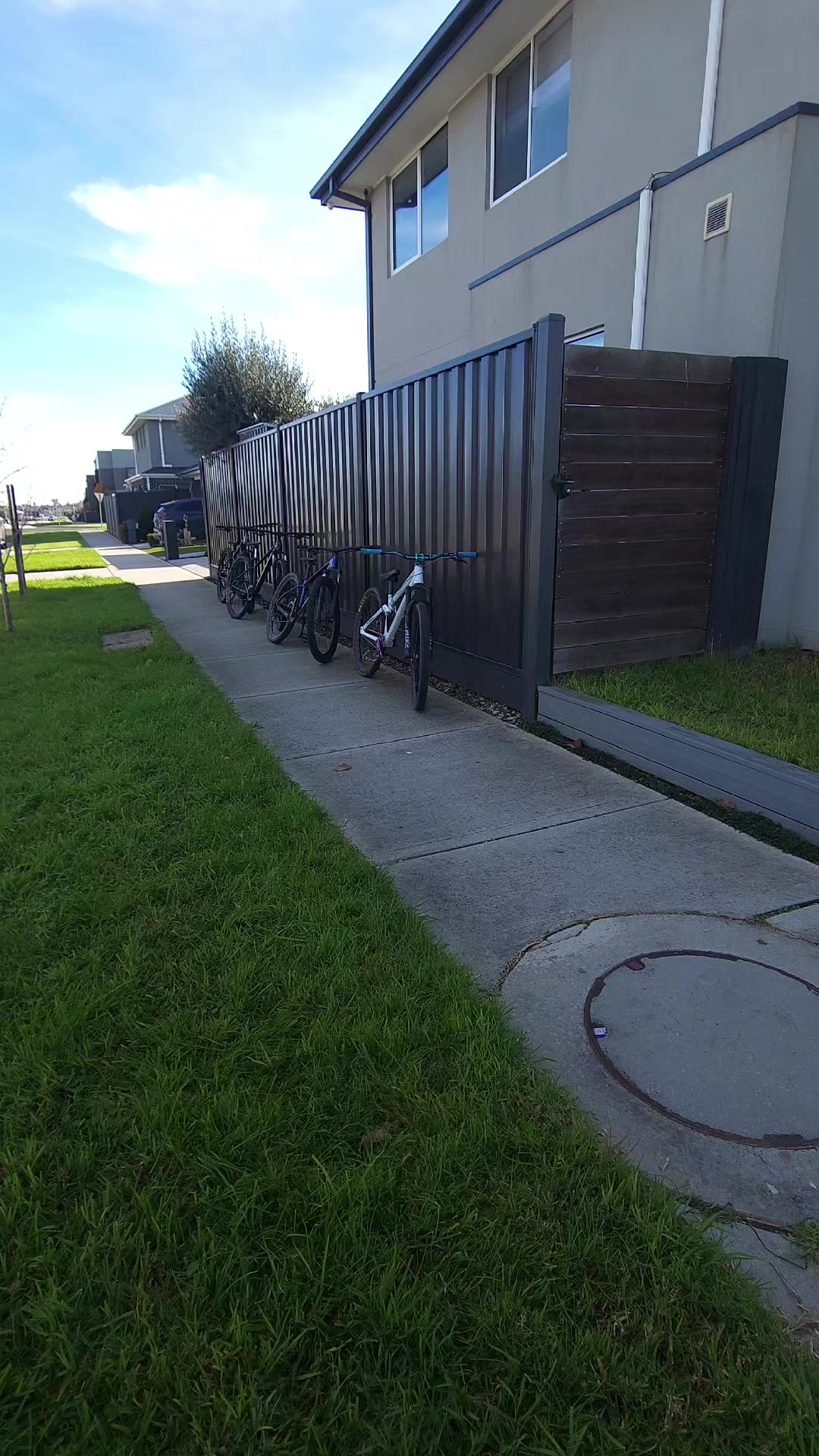 @Pranav🌴🚲