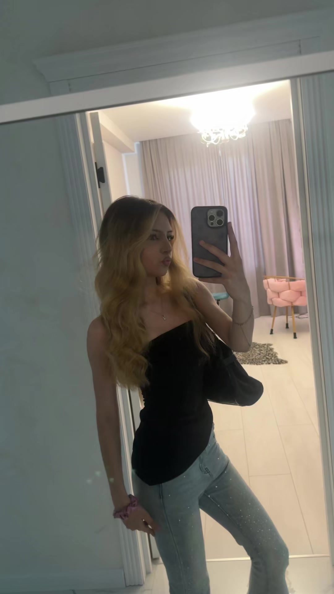 @milana nikolaeva