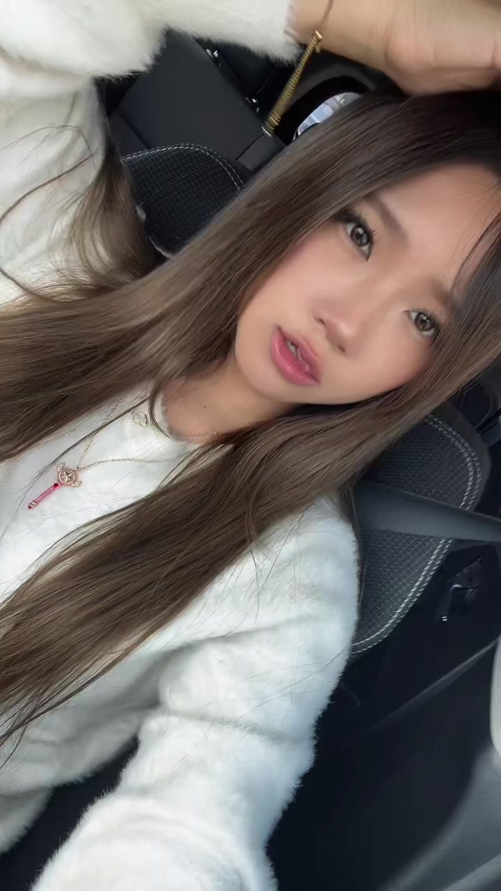 @vee