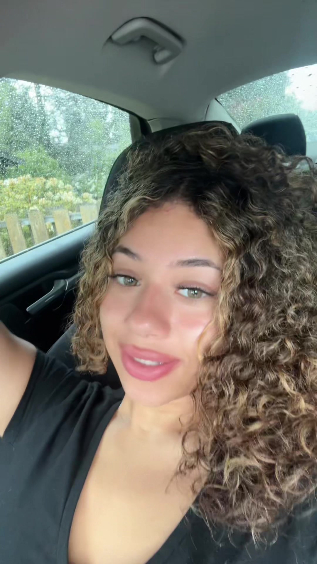 @Tiara