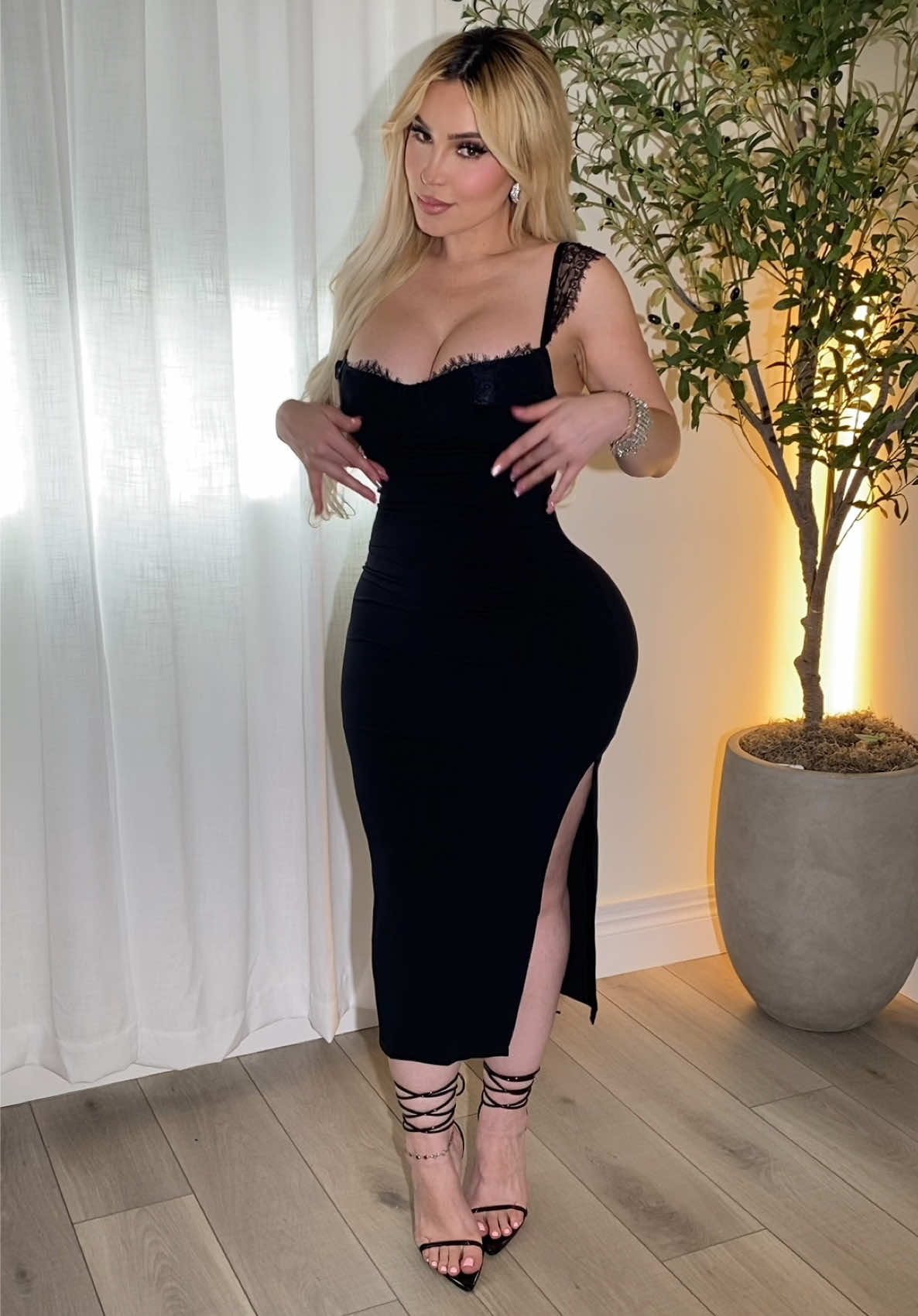 @GoldenDivinity