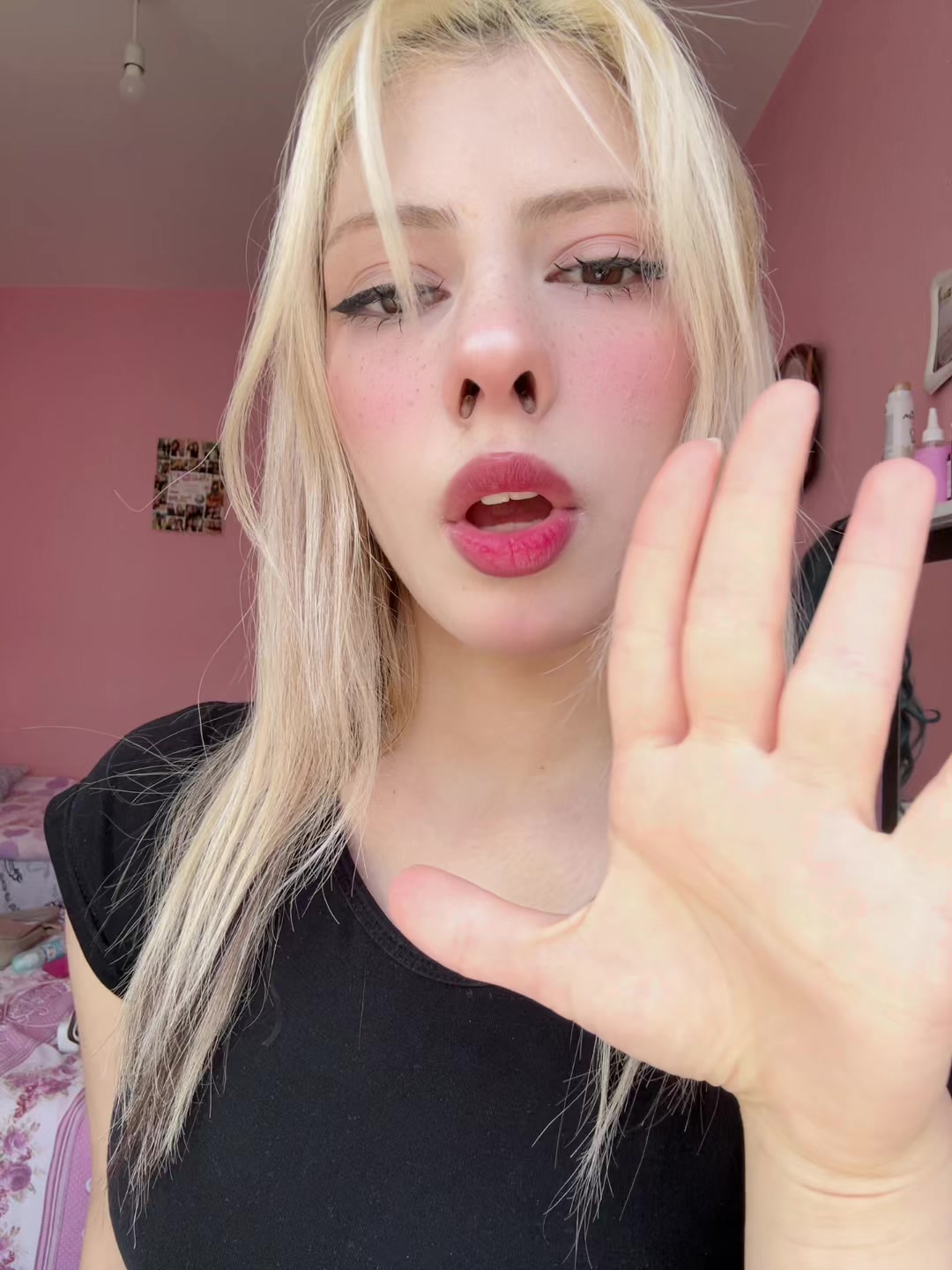 @llarem
