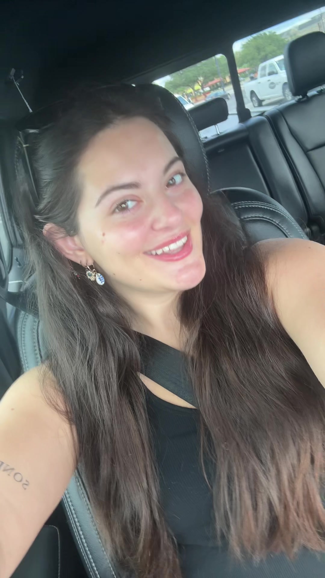 @Lara 🧿🥥🌺