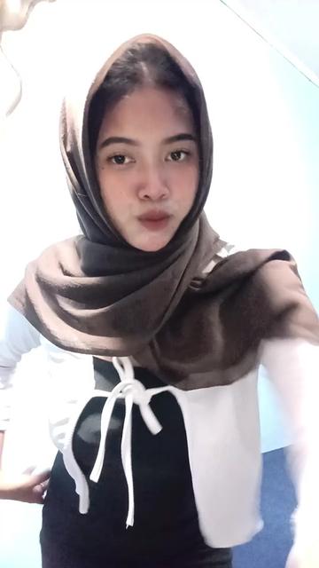 @_adik kecil 🦖🫦