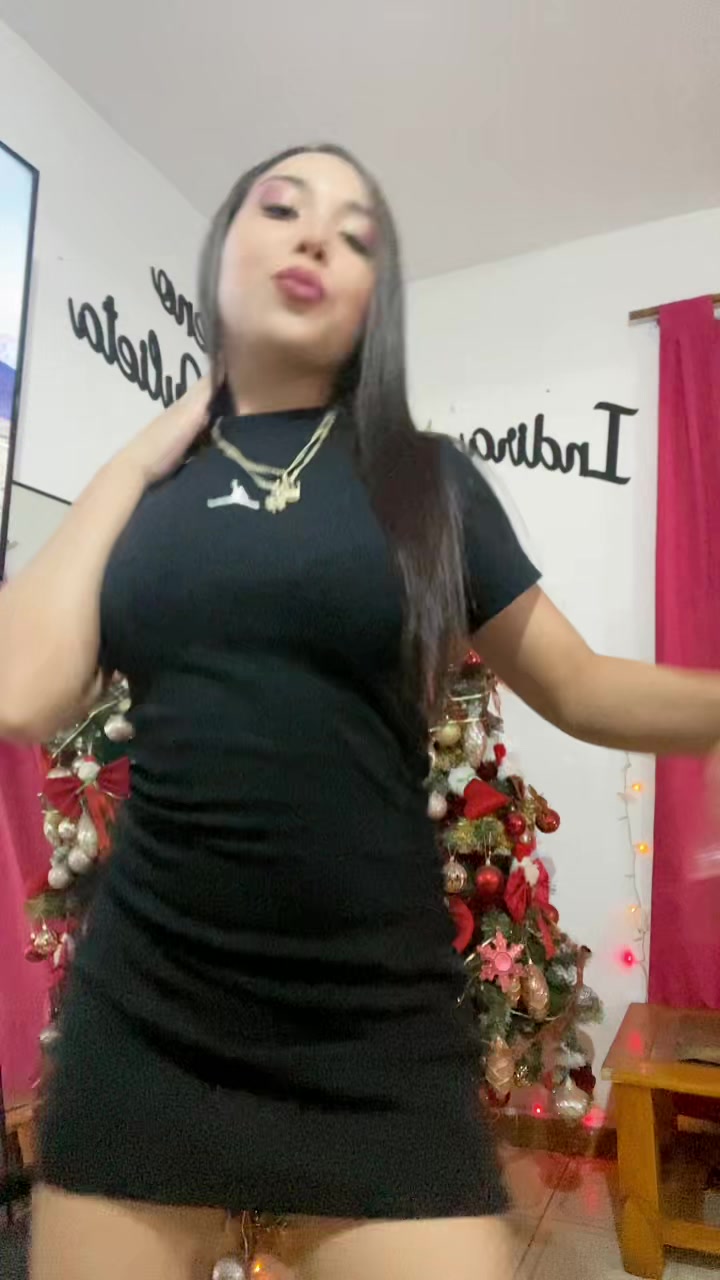 @JULI CLARA