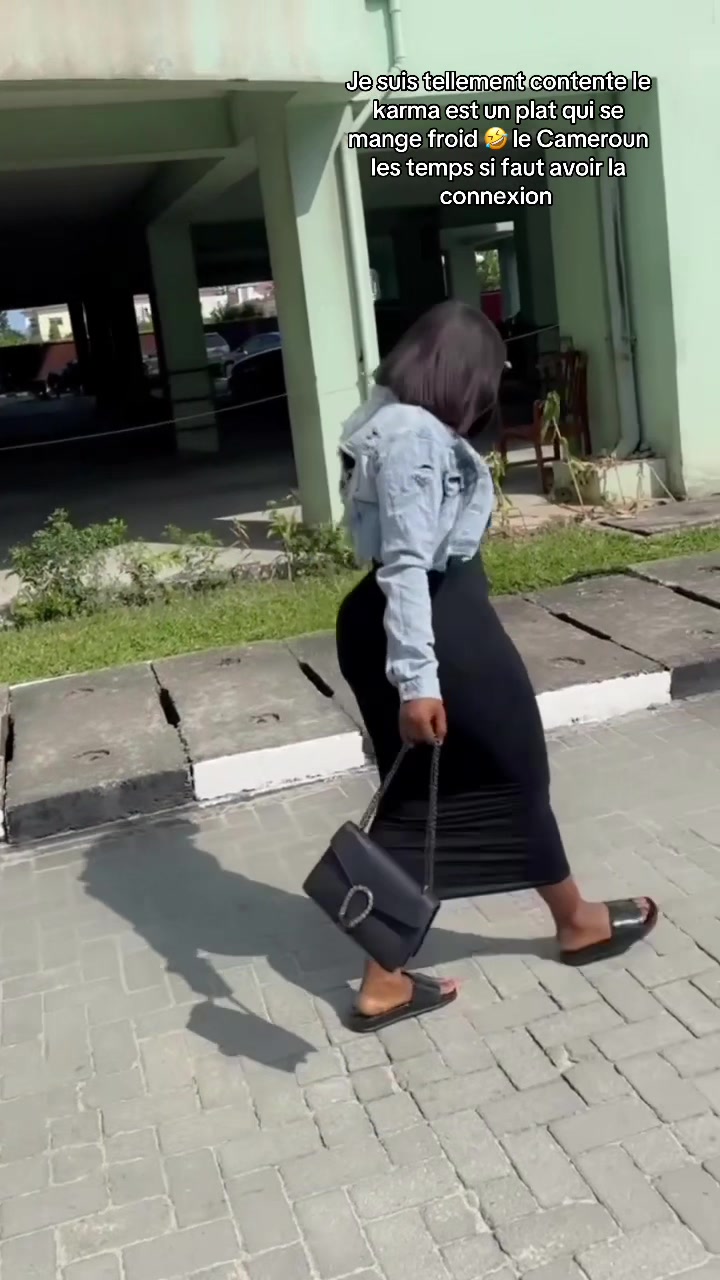 @Cardi_b africa