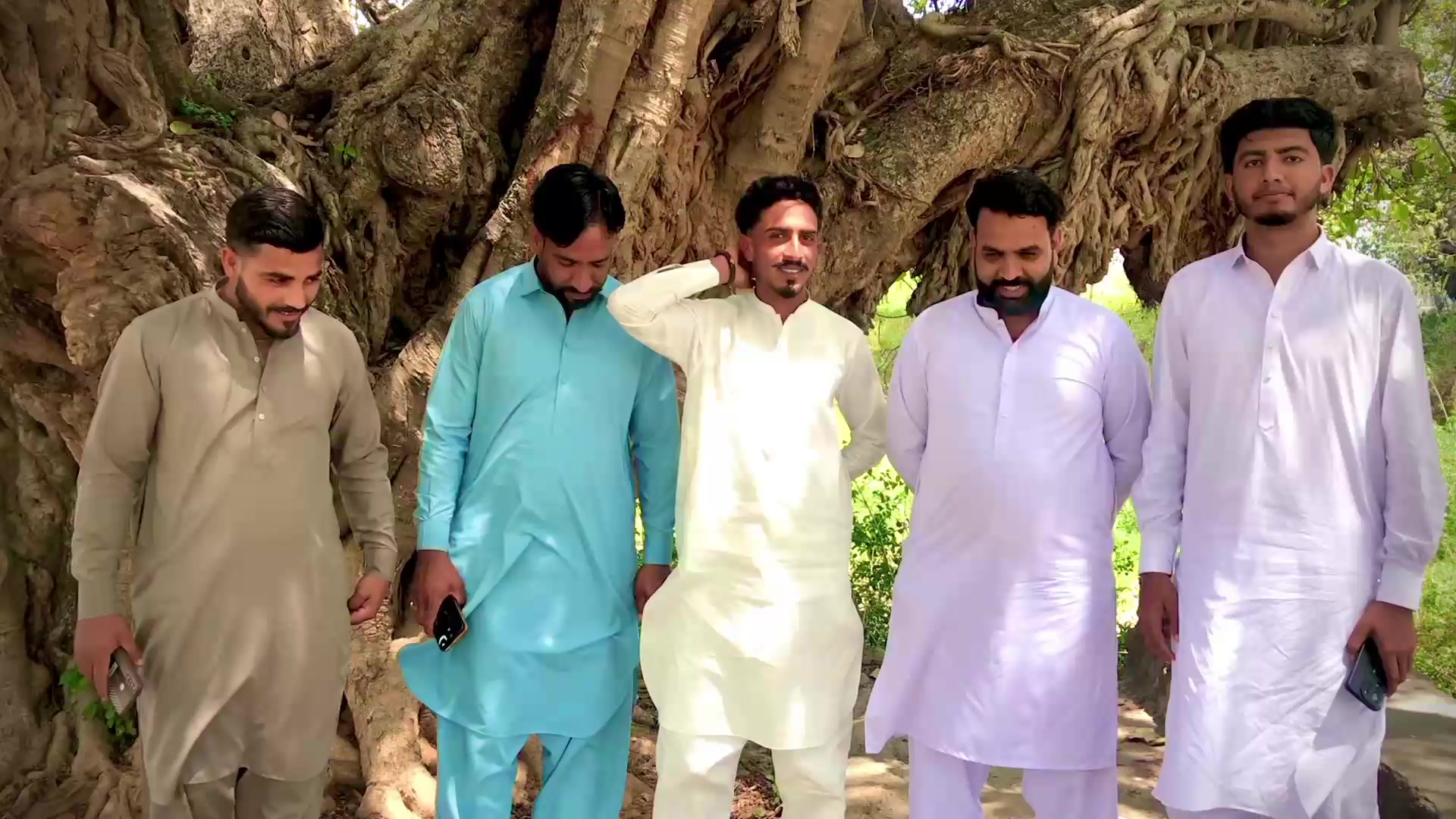 @چوہدری اخلاق احمد