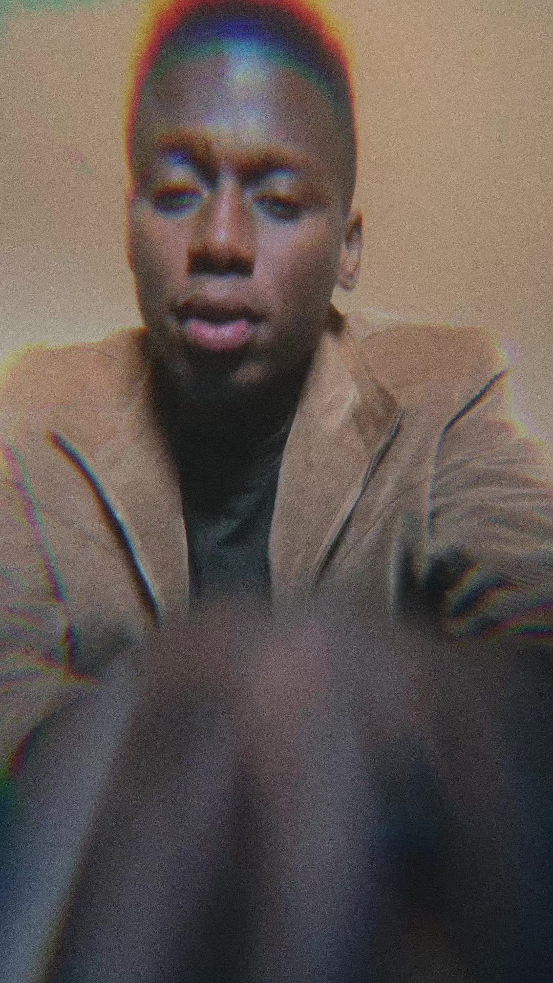 @🎧