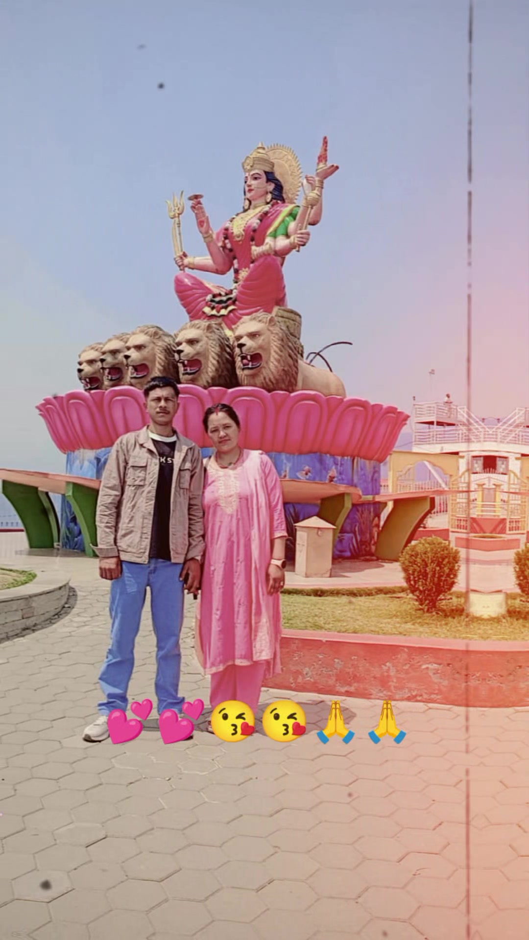 @𝑵𝒊𝒌𝒊𝒕𝒂👯&zwj;♀️𝑵𝒊𝒎𝒊𝒕𝒂