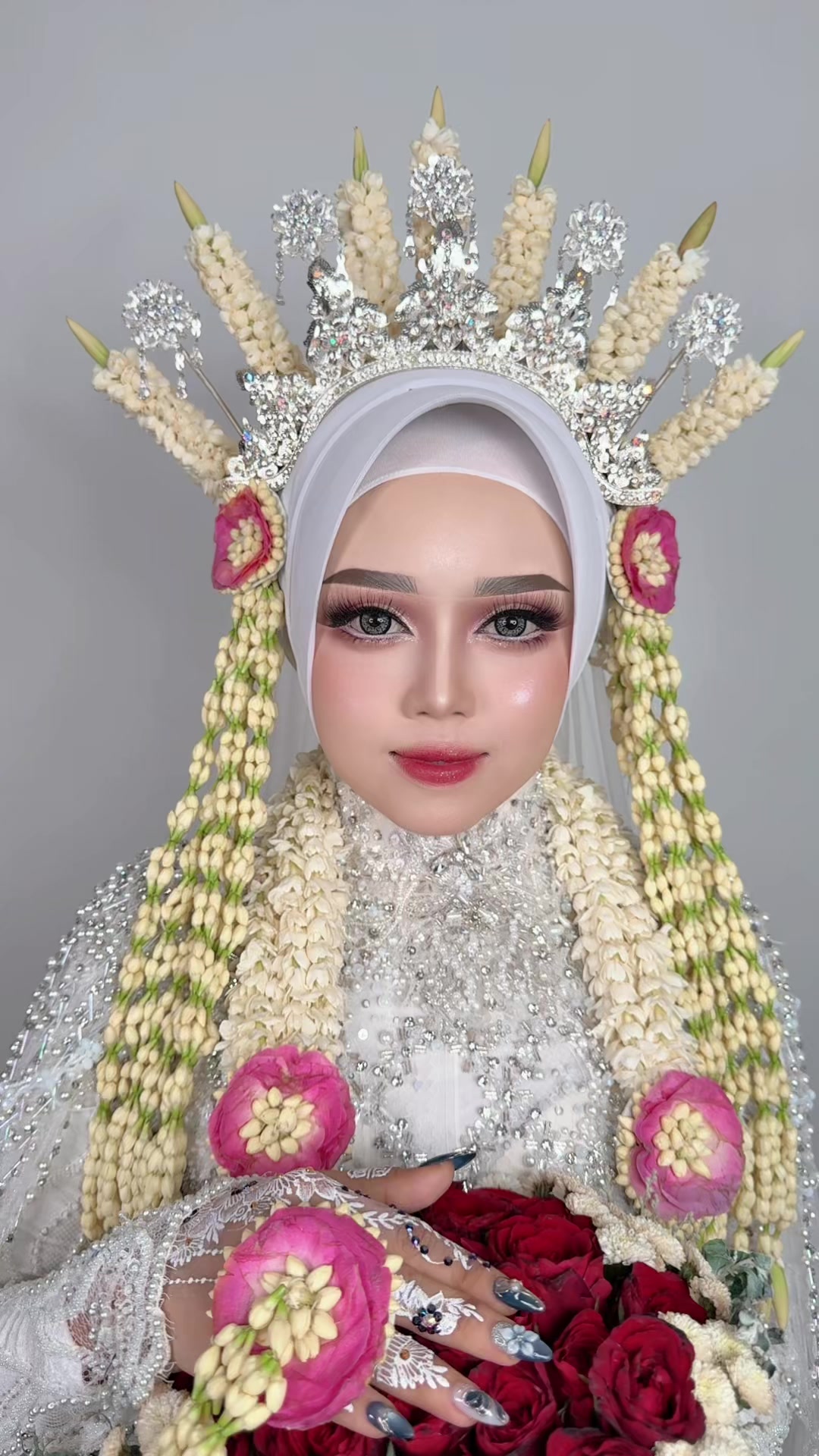 @FausiSalon