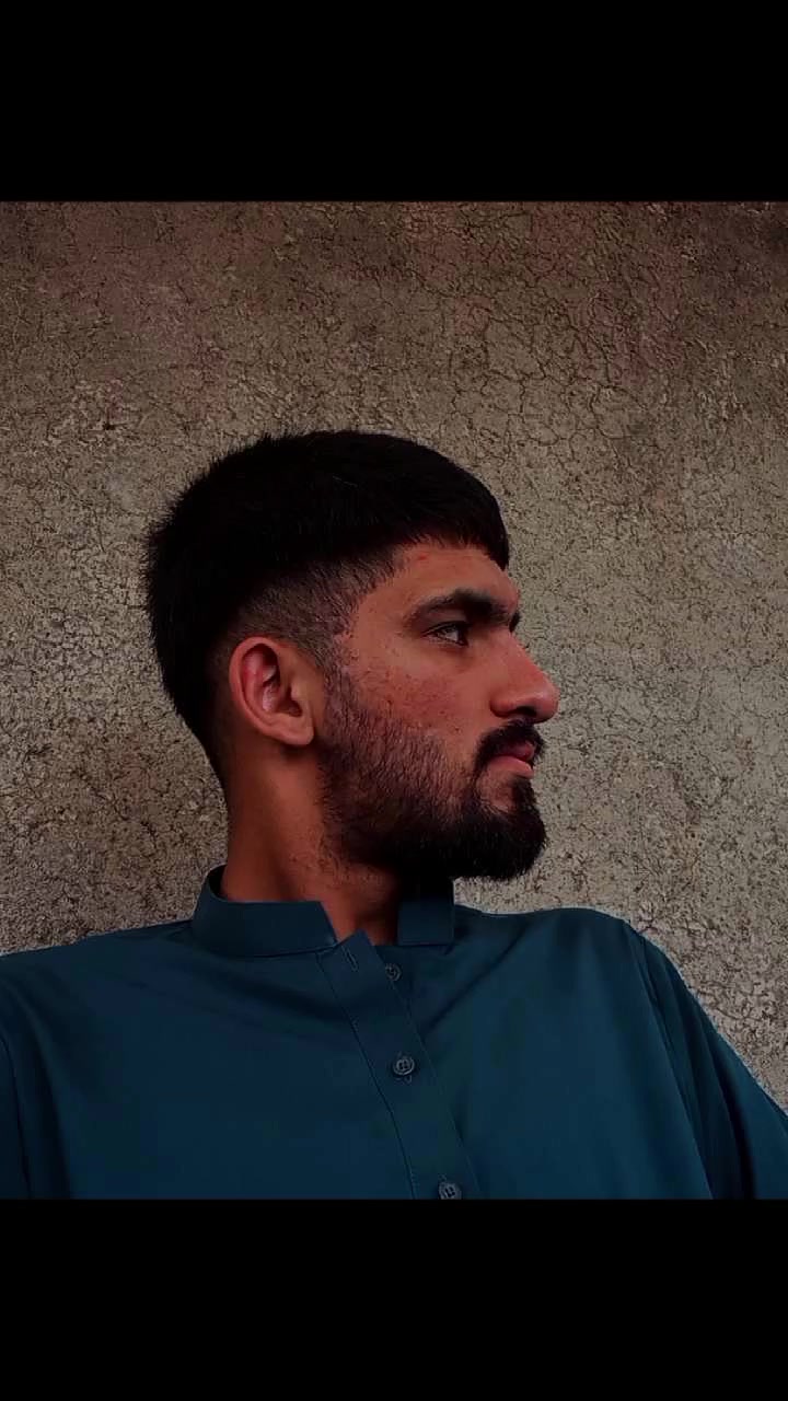 @ملک حسیب 😉
