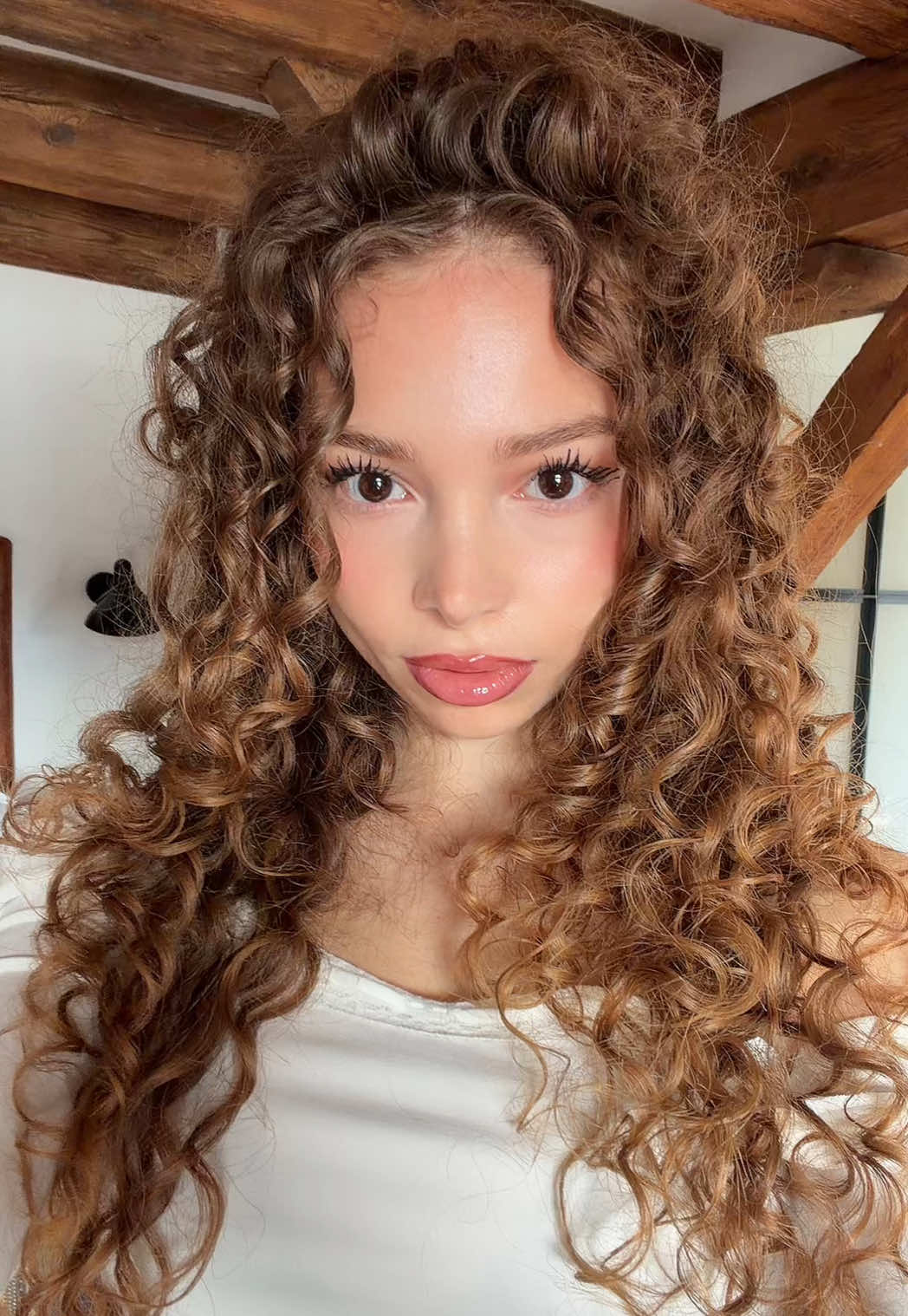 @sundaykalogeras