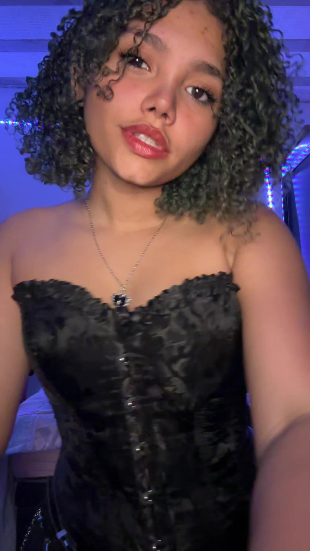 @thallyta_santosss