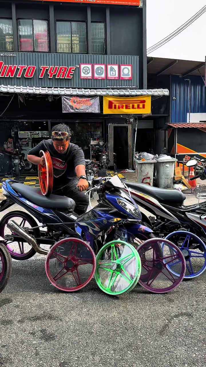@PINTO TYRE RACING STAR