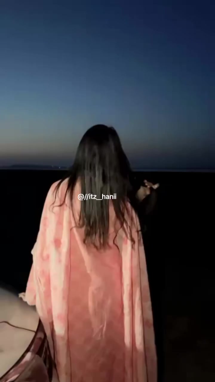 @Nyctophile🌚