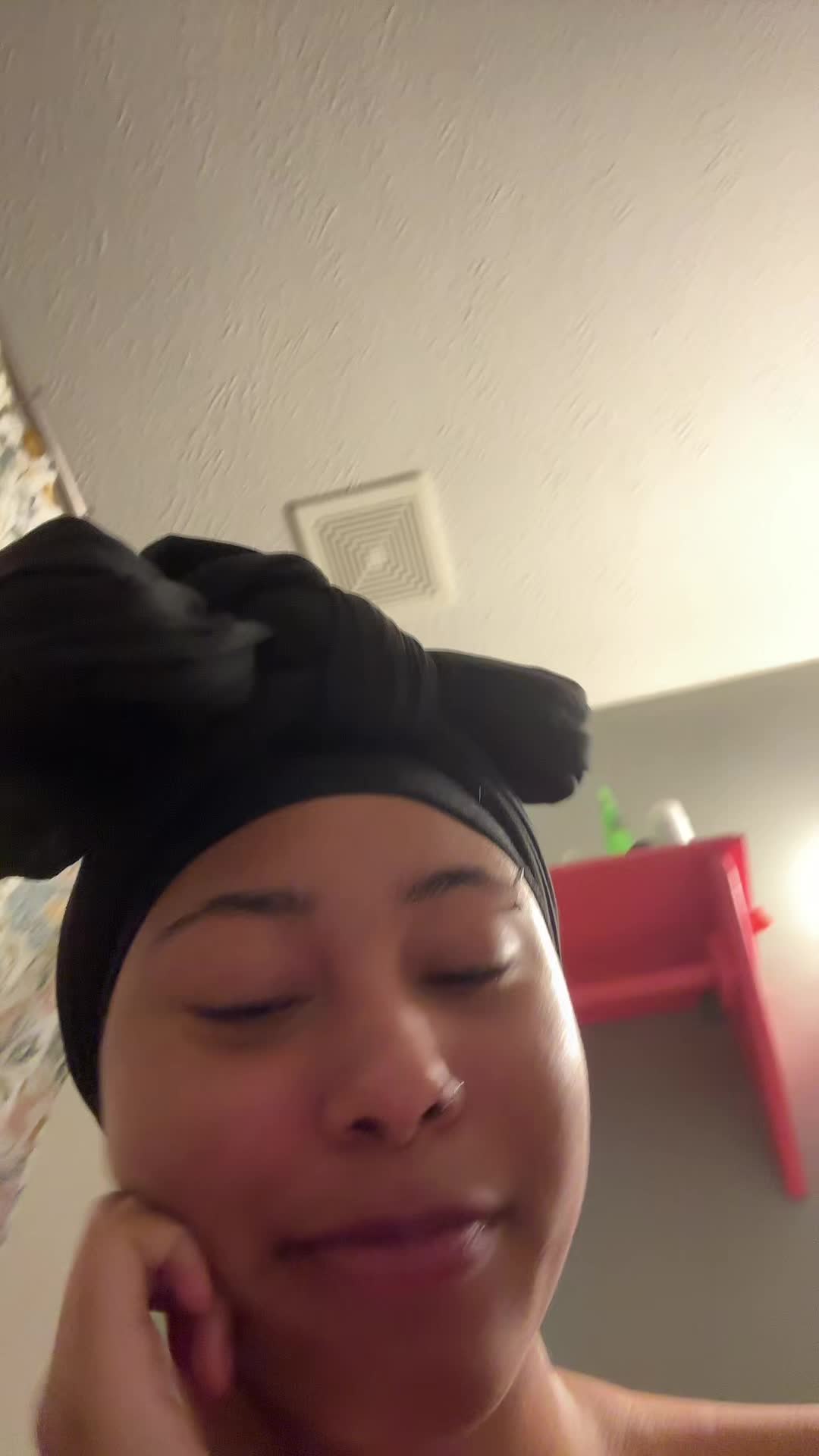 @☥
