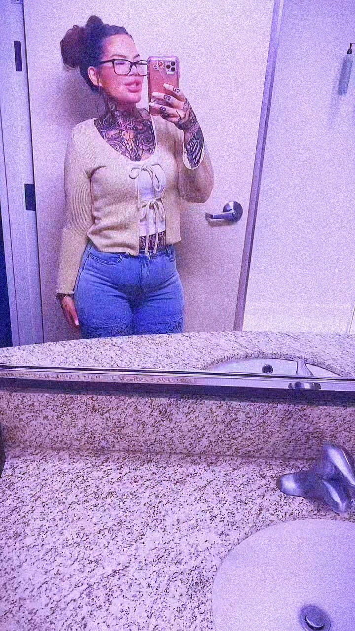 @StefanieT