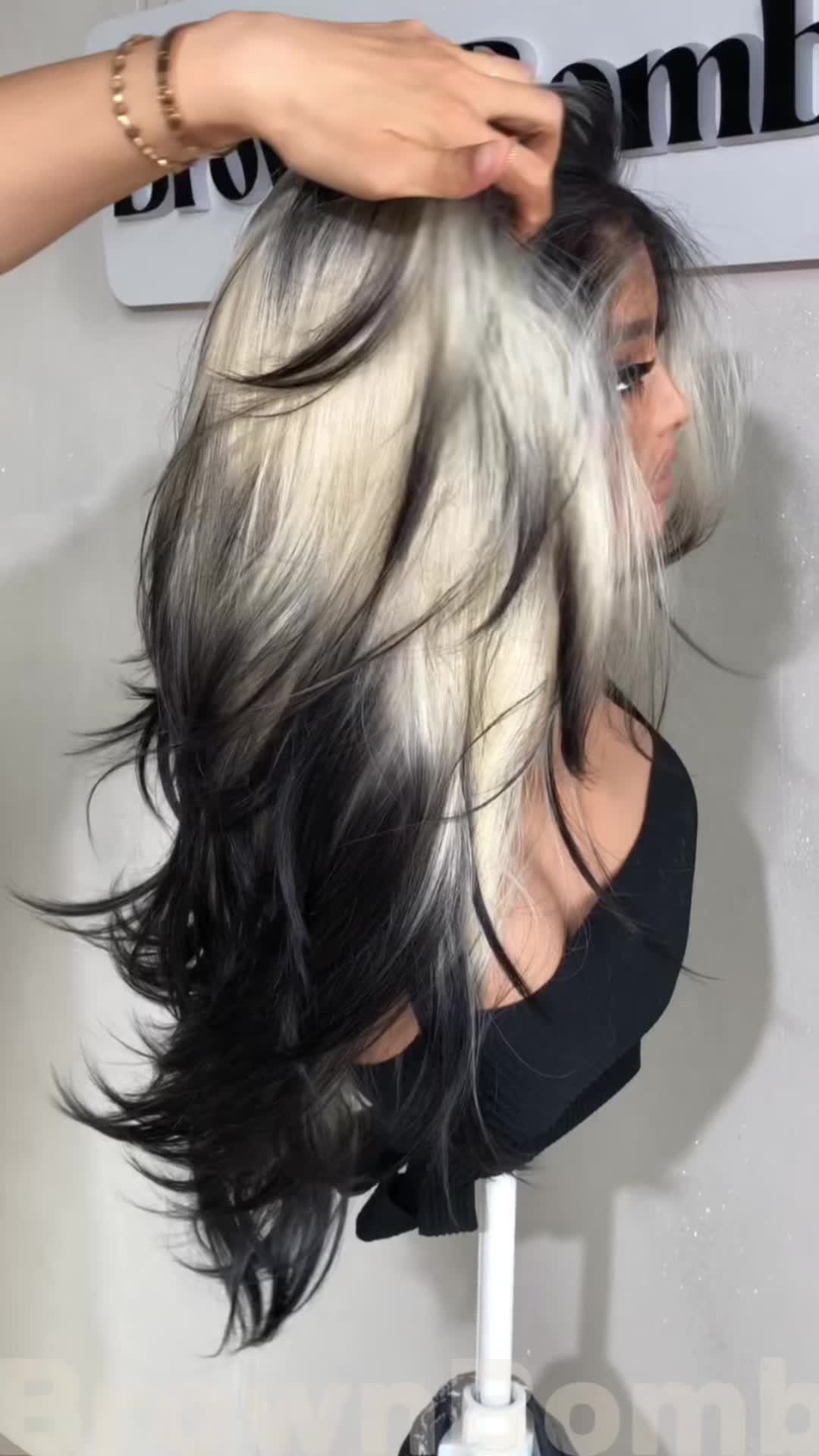 @brownbombwigs