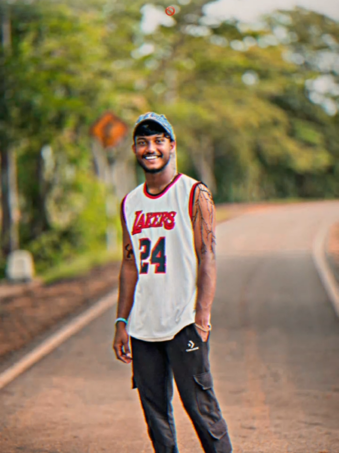 @ᐯ丨ᗪㄩ (විදු) 😩🤍🥀