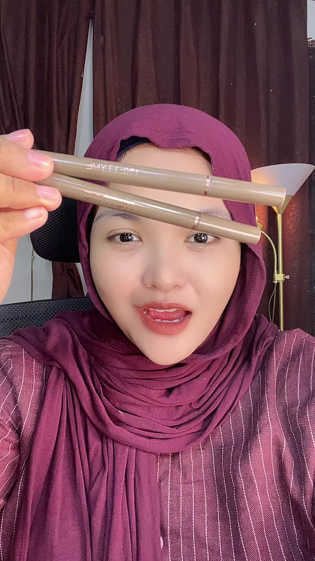 @Deeklaanaa2