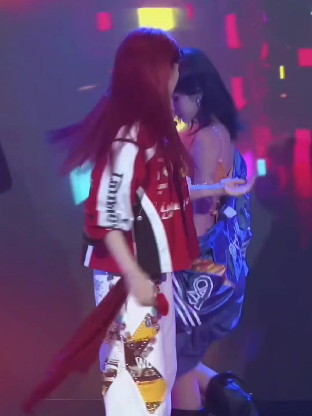 @đu t&ugrave;m lum OTP
