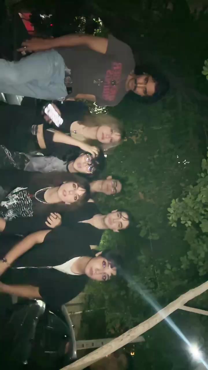 @VANIA