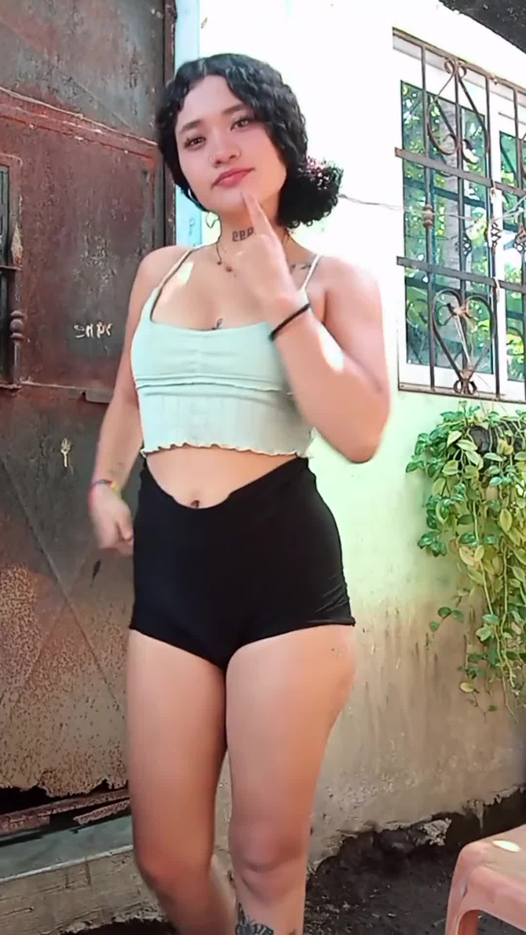 @YaraBliss