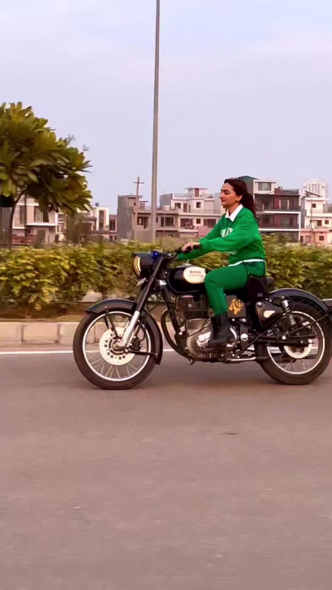 @gauri_virdi🦅