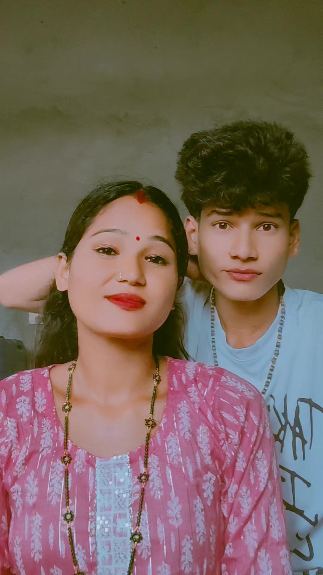 @gayatri bhat 007