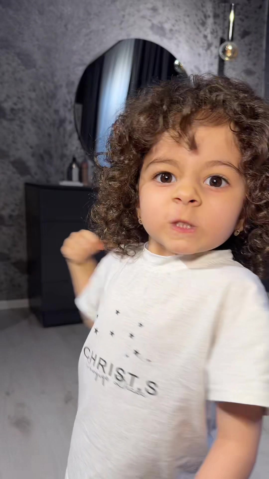 @neafeas