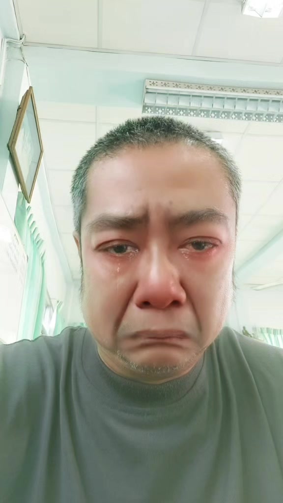 @ป๋าป้อมจัดหั้ยยยยยย...