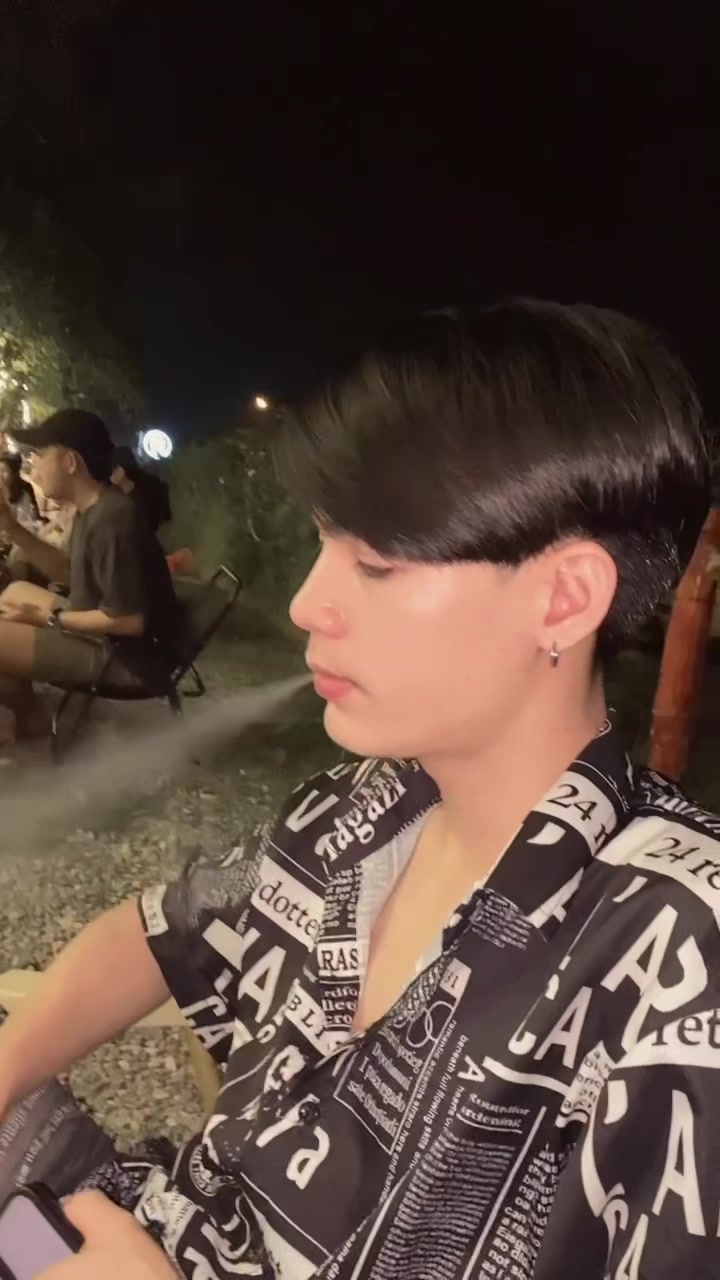@ພີ່ກຸ້ງ ບ່າວລາວ🏞️🇱🇦