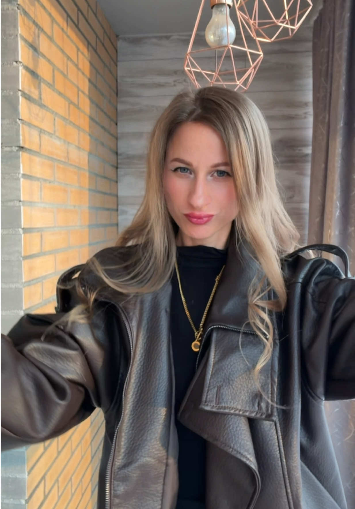 @Zametnaya_M
