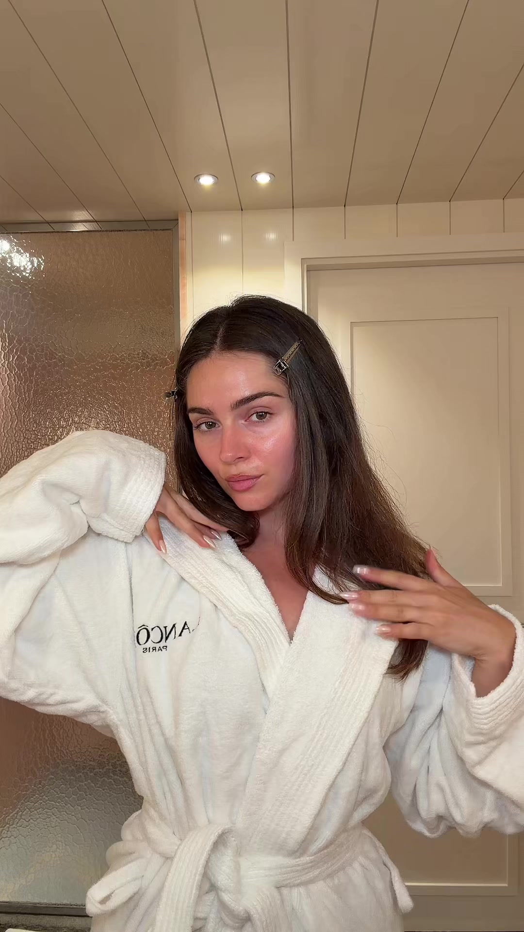 @Jessyhartel