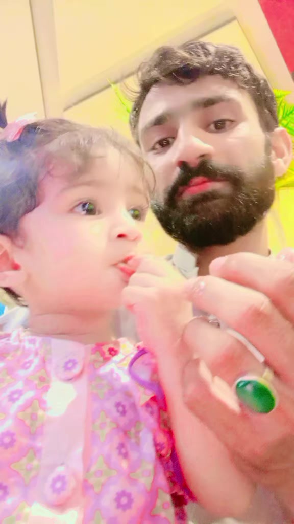 @NAWAB UmAiR Ali 😏