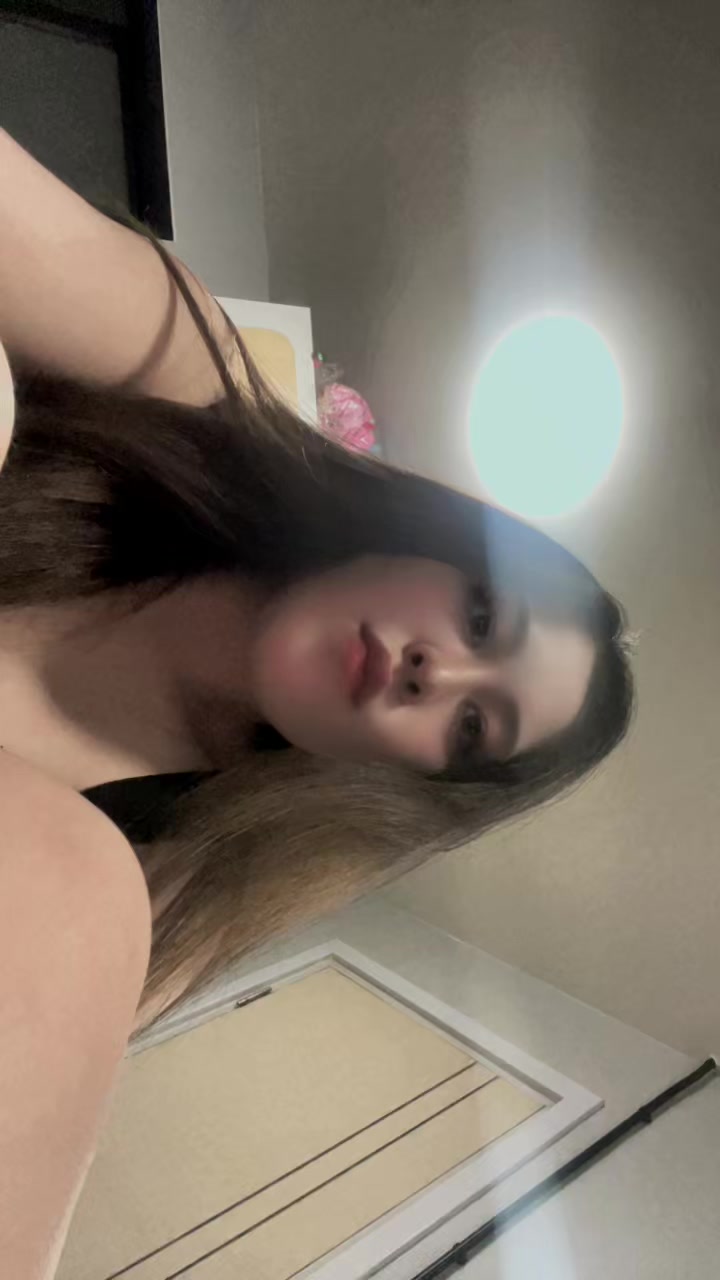@Teetee 🤎