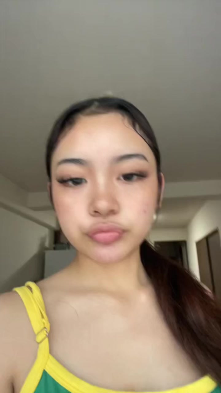 @︎