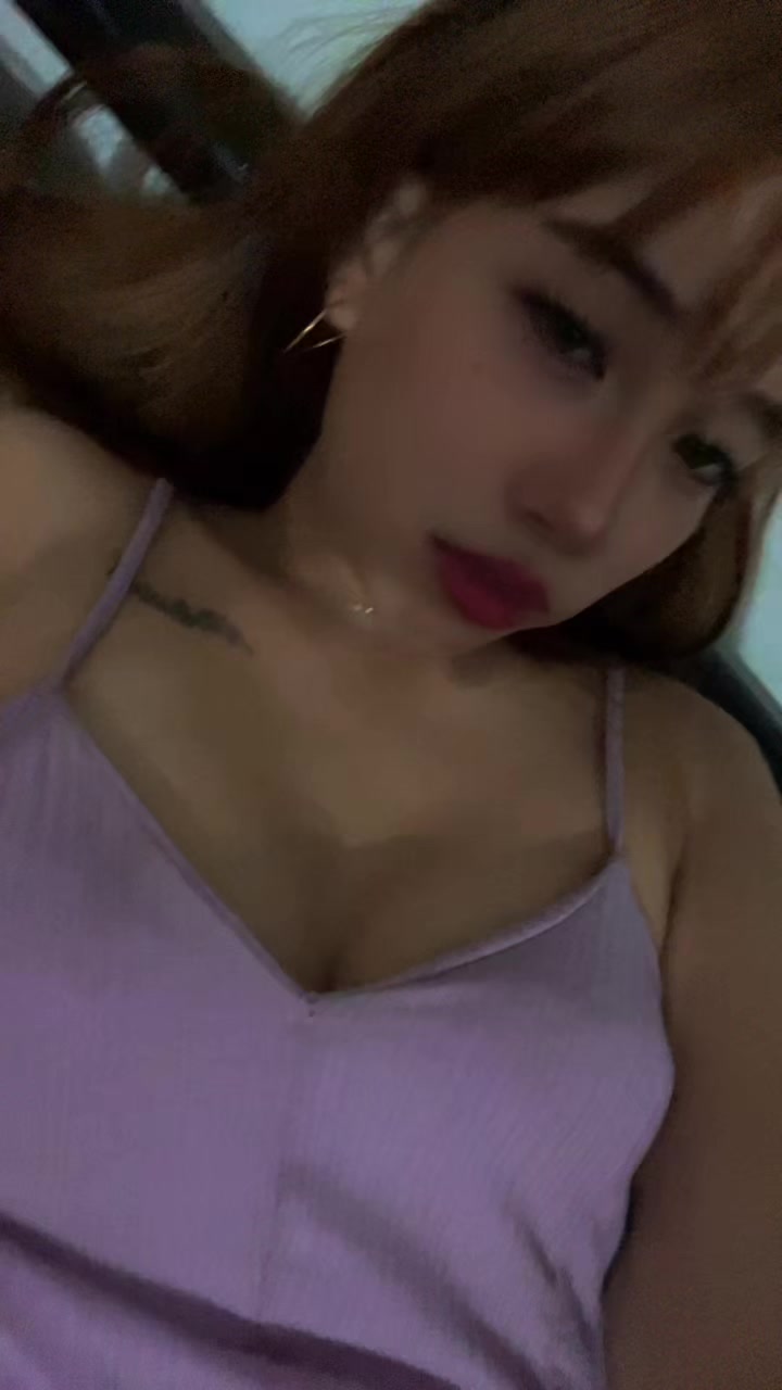 @MadamLala