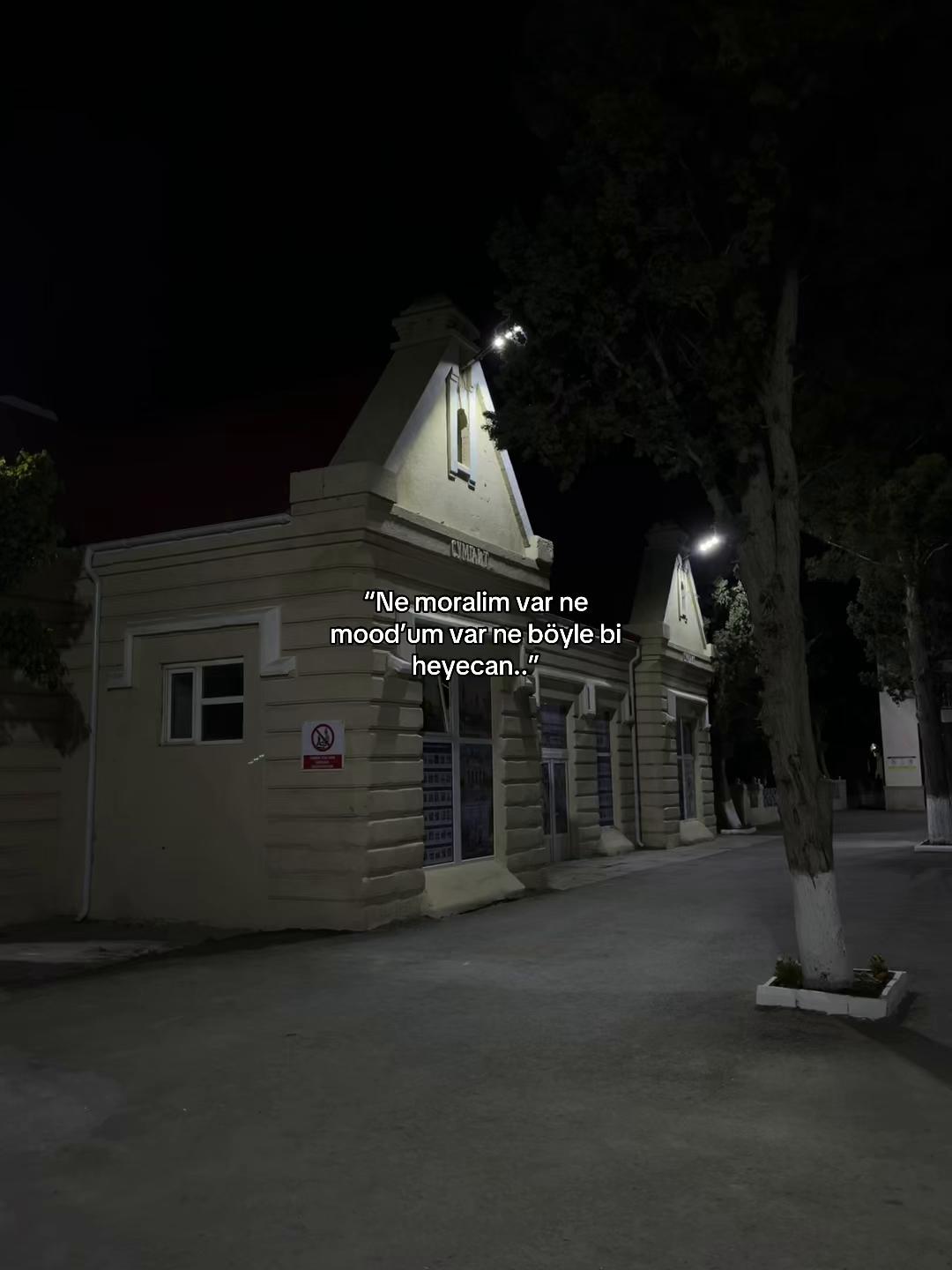 @userlyrics027