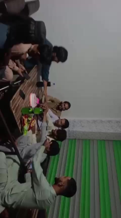@𝒁𝒐𝒉𝒂𝒊𝒃 𝒌𝒊𝒏𝒈