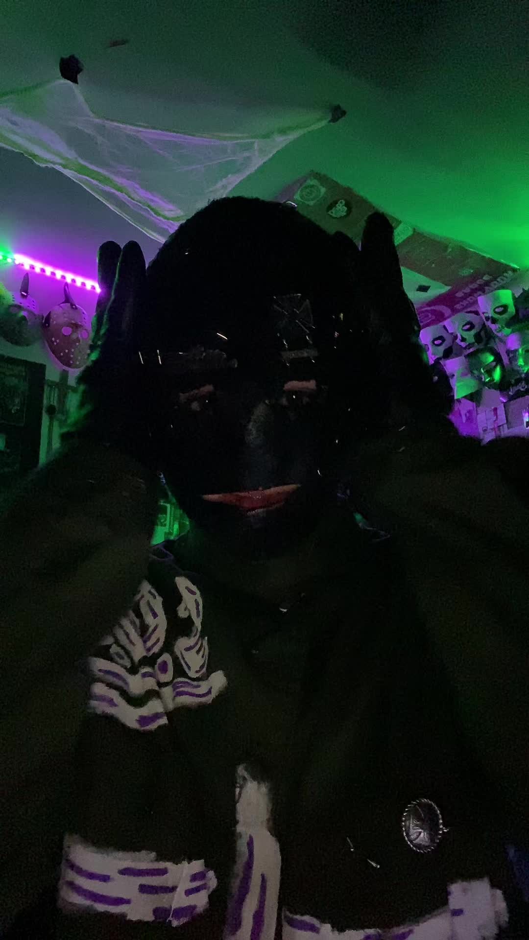 @🕸️ᴍᴀɢɢᴏᴛ ғᴀᴄᴇ🕷️
