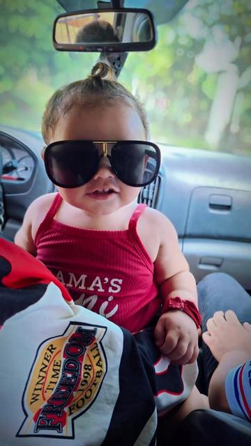 @❤️😻ZOE MONTOYA🥰💜