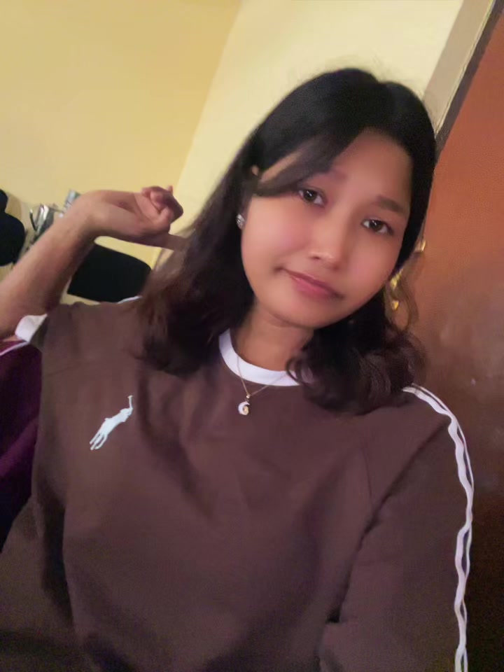 @Ãttítûdë qùêēñ 👑 (Ñîtī 😘❣️)