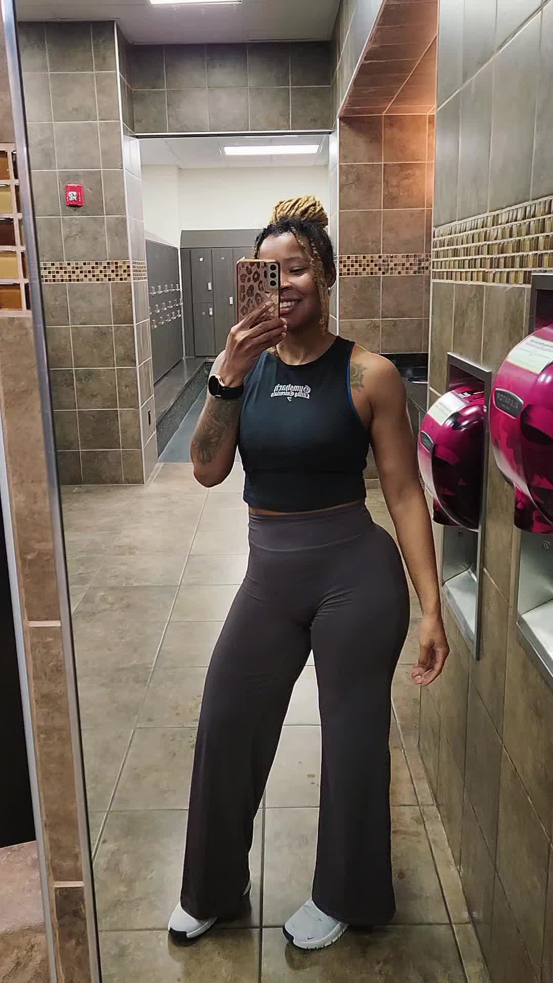 @fit_4monay