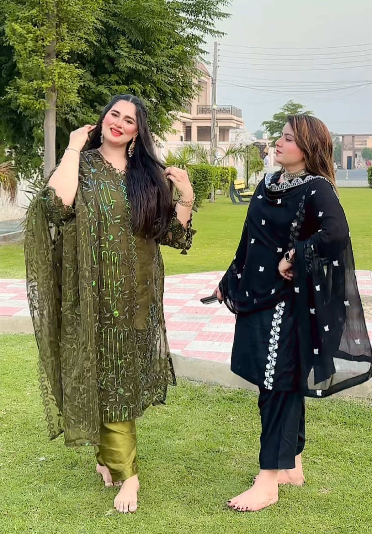 @Alizey Sehar Official