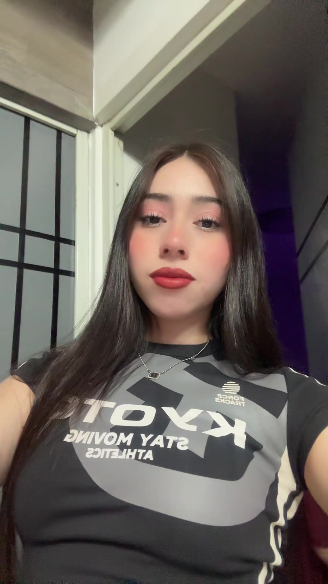 @Lesshh